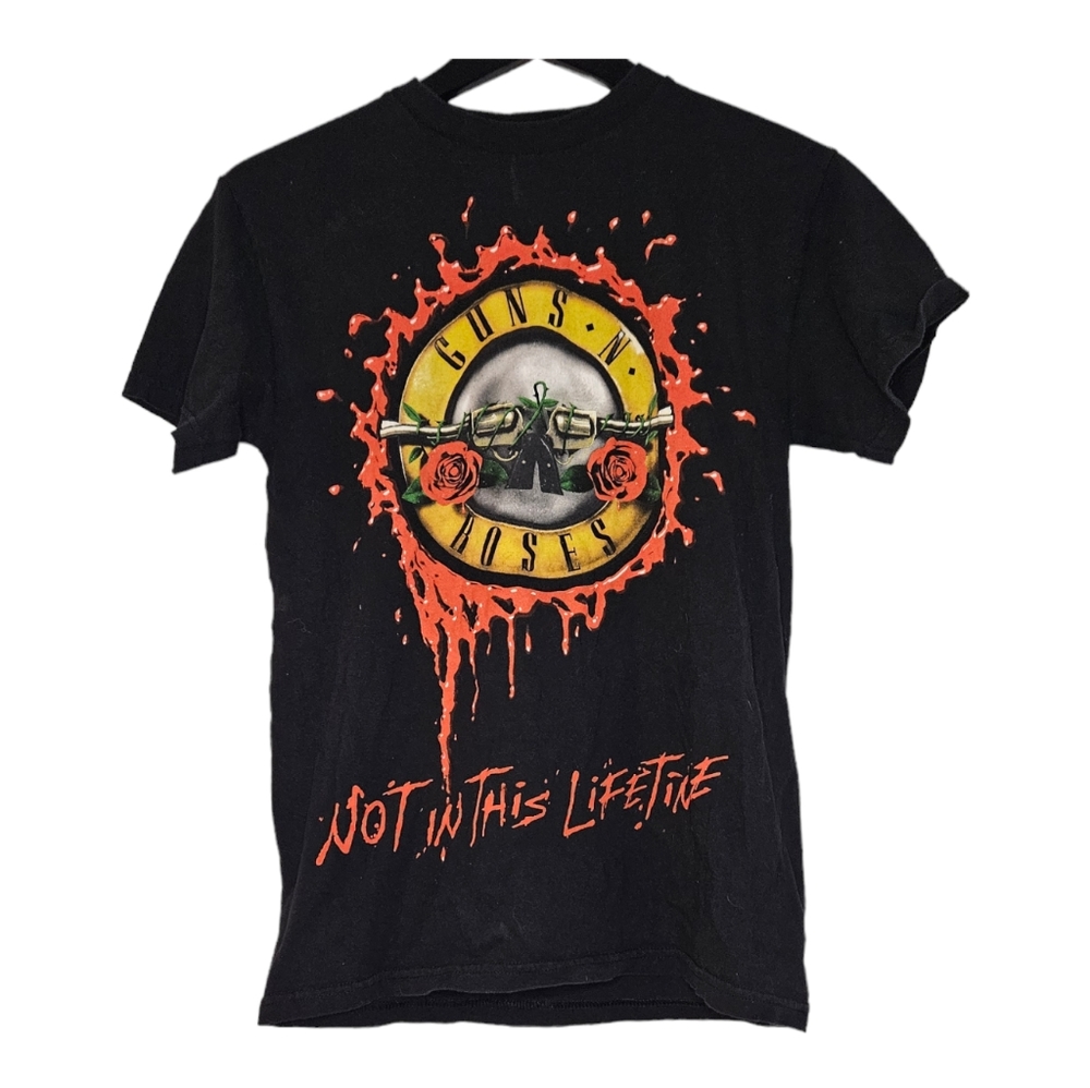 Guns n' Rose's women's concert tee 2017 not in this lifetime tour